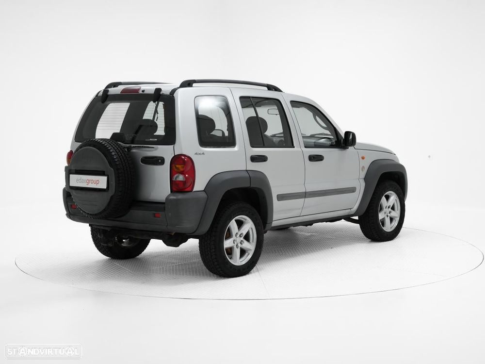 Jeep Cherokee - 3