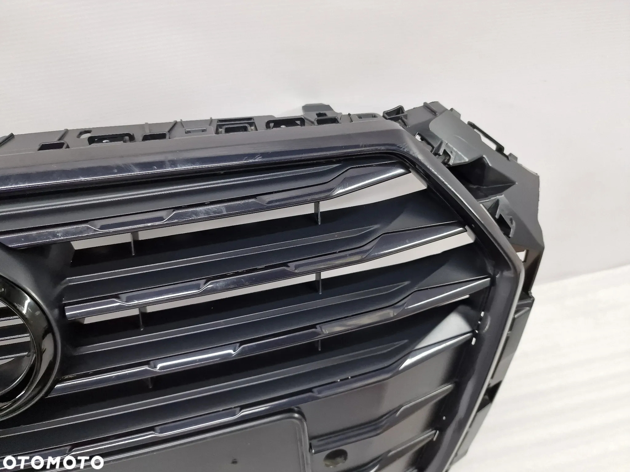 AUDI A4 B9 S-LINE 8W0 COMPETITION  14- ATRAPA / GRILL PRZEDNI PRZÓD CZARNY , NR 8W0853651AB , NR AUKCJI GL40 - 5