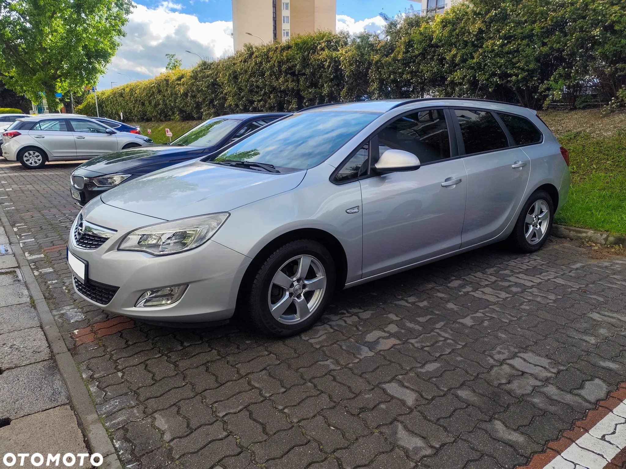 Opel Astra IV 1.4 T Cosmo - 5