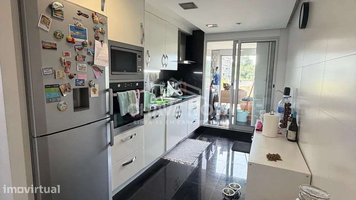 APARTAMENTO T2 | CANIDELO | 103 M² | VARANDA | BOX 23,10 M² | ANO 2024 - Grande imagem: 2/31
