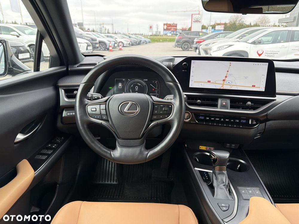 Lexus UX 250h GPF F Sport Design 2WD - 12