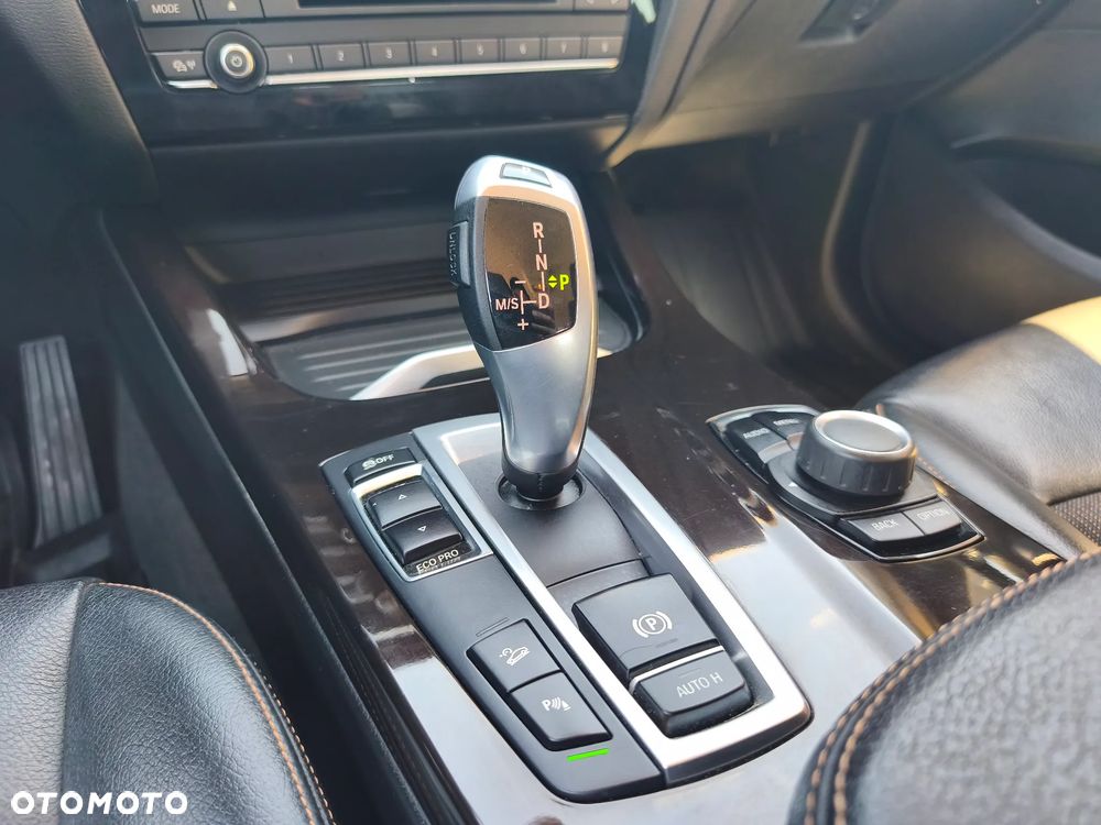 BMW X4 xDrive20i - 17