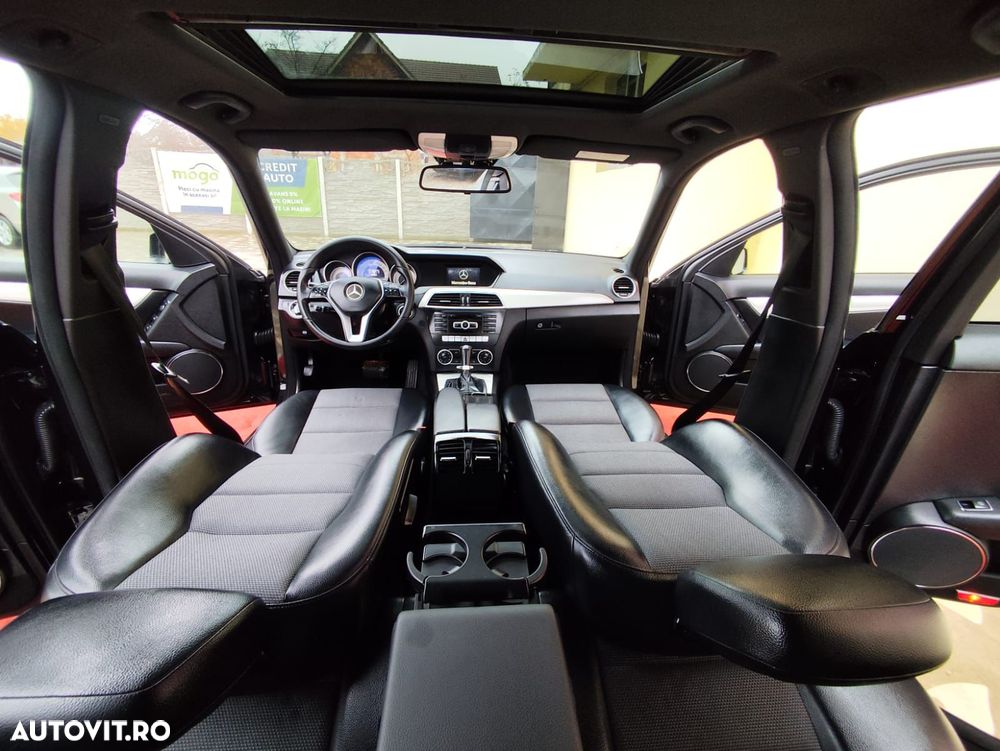 Mercedes-Benz C - 10