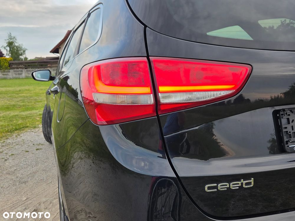 Kia Ceed 1.6 CRDi DCT GT Line - 19