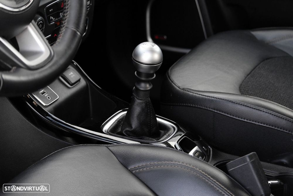 Jeep Compass 1.6 M-Jet Limited - 16