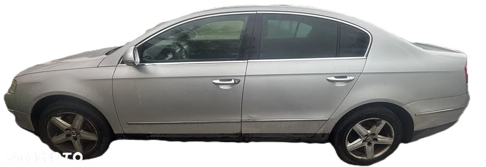 Volkswagen Passat - 2