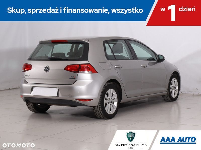 Volkswagen Golf - 7