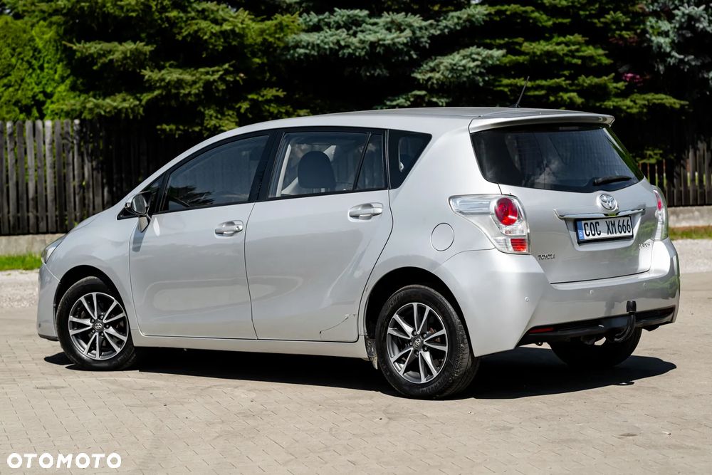 Toyota Verso 1.6 D-4D 5-Sitzer Start/Stop Edition S+ - 12