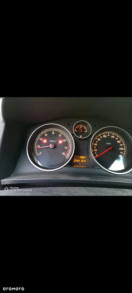 Opel Zafira 2.0 T Sport - 8