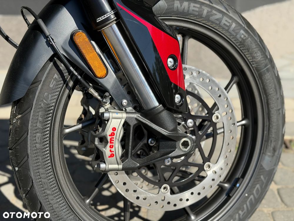 Triumph Tiger - 7