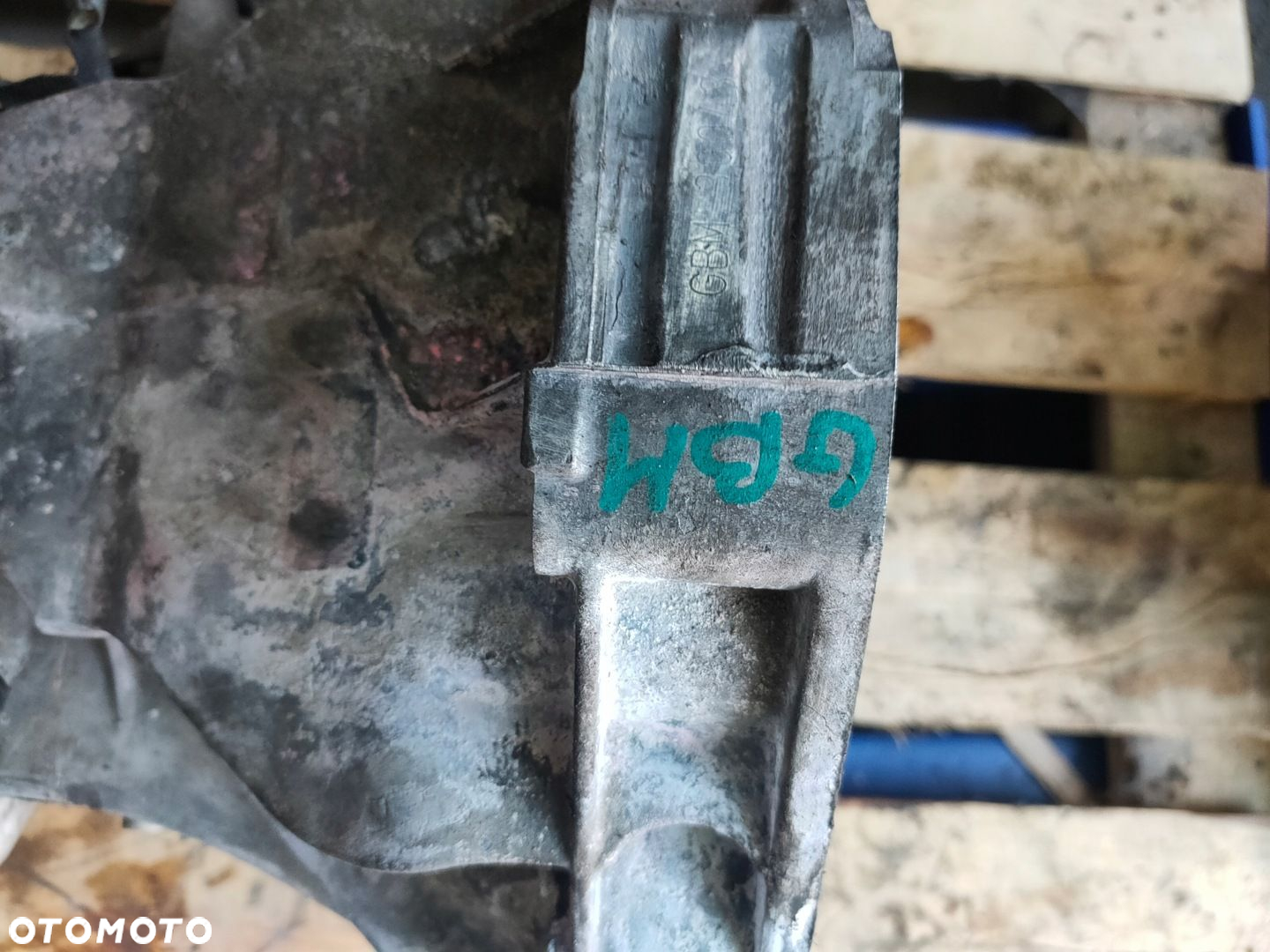 SKRZYNIA BIEGÓW 5 BIEG A4 B6 2,0 FSI 1,8T GBM - 2