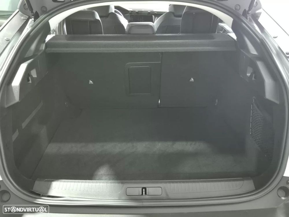 Peugeot 408 1.2 Hybrid Allure e-DCS6 - 11