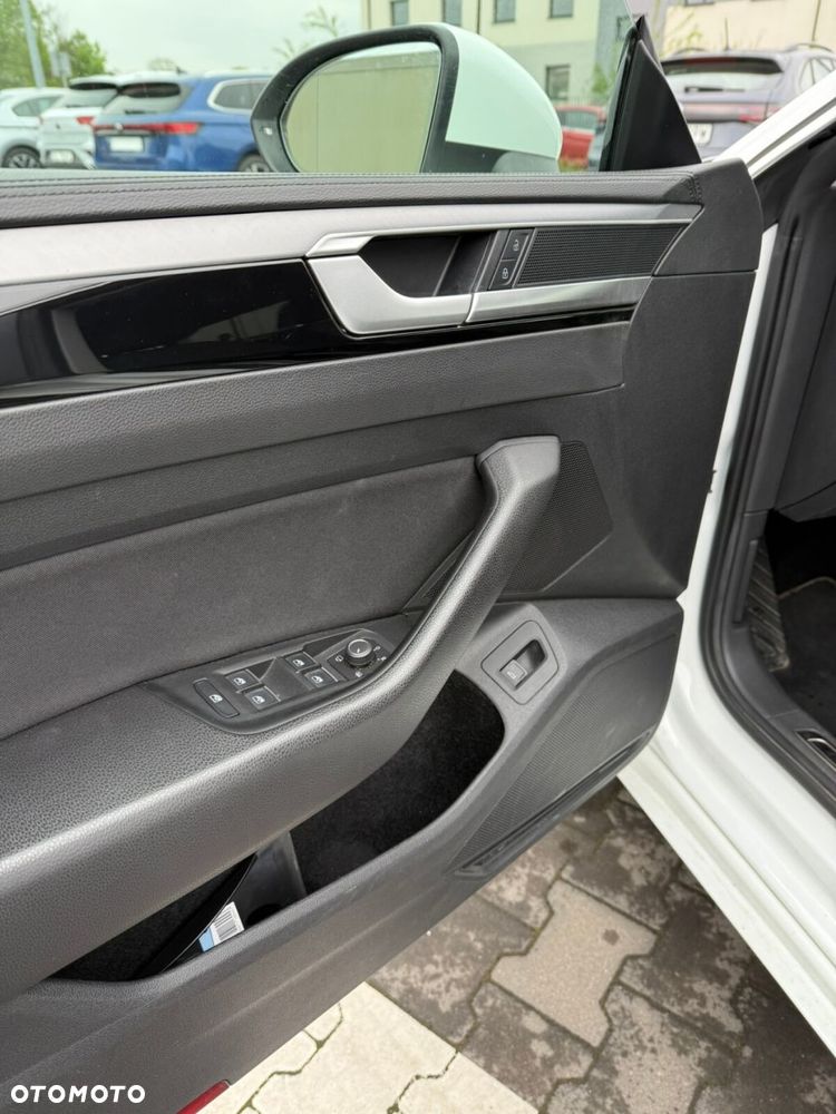 Volkswagen Arteon 2.0 TDI Essence DSG - 13