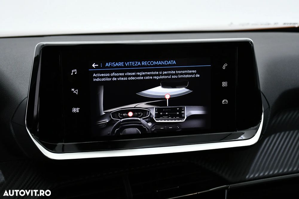 Peugeot 2008 1.2 L PureTech STT EAT8 Allure - 29