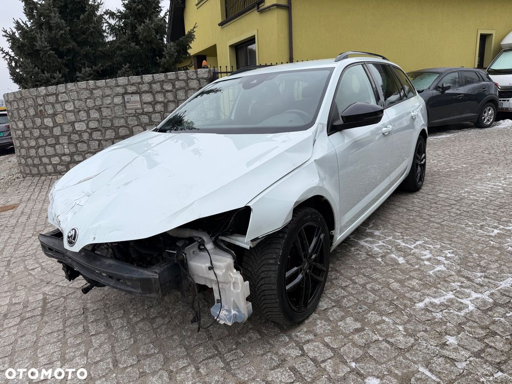 Skoda Octavia 2.0 TDI (Green tec) 4x4 DSG RS - 4