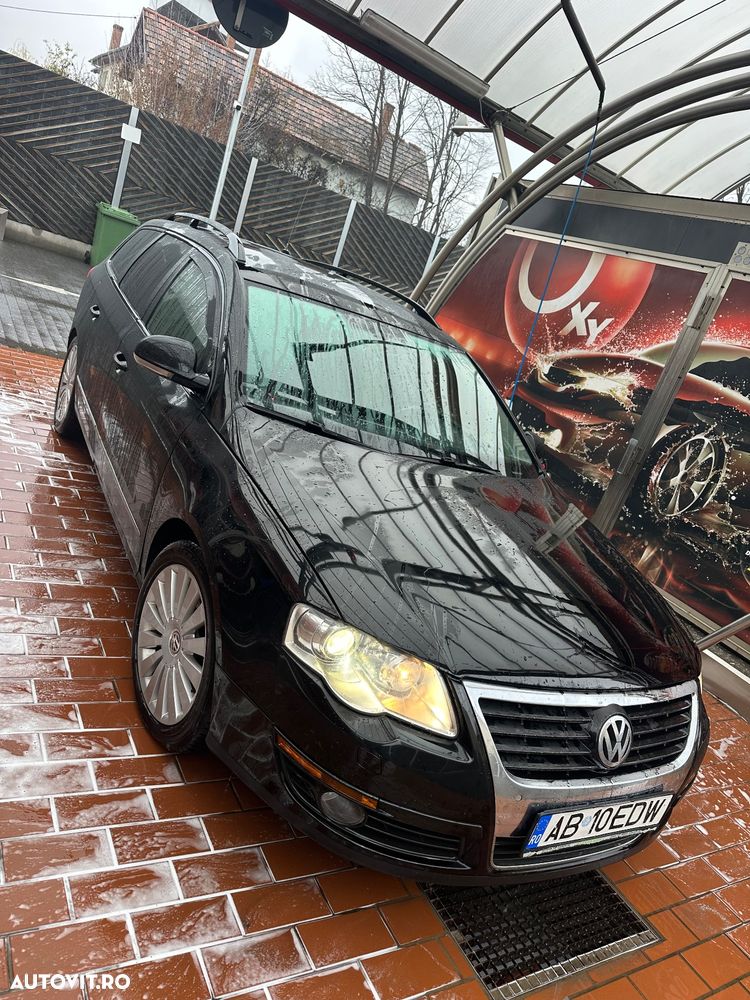 Volkswagen Passat 2.0TDI Sportline DPF DSG - 2