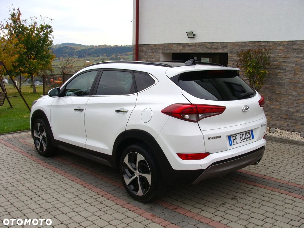 Hyundai Tucson 2.0 CRDI 4WD Automatik Premium - 13