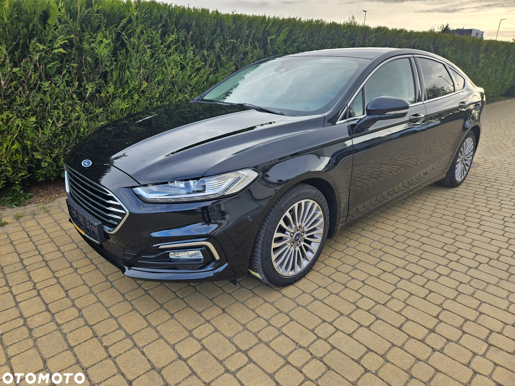 Ford Mondeo - 12