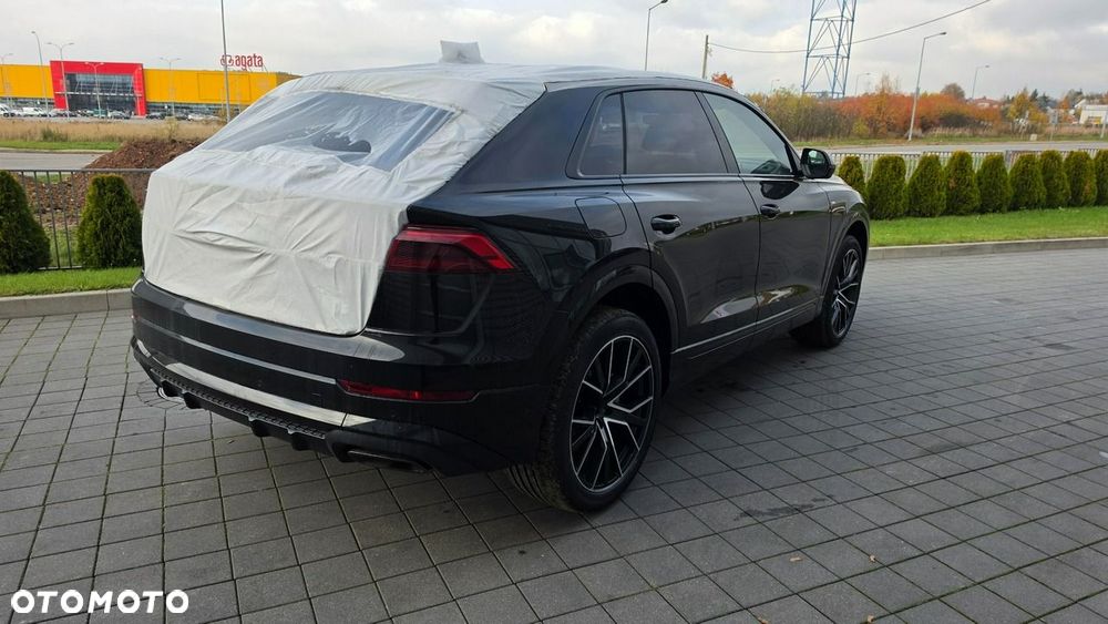 Audi Q8 - 5
