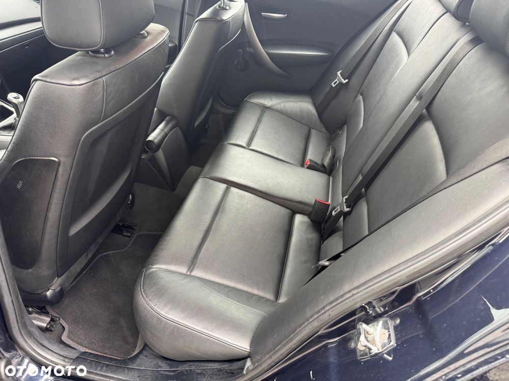BMW Seria 1 116i - 7