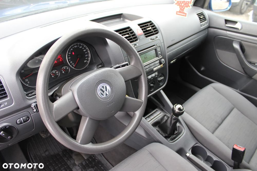 Volkswagen Golf V 1.6 Comfortline - 13