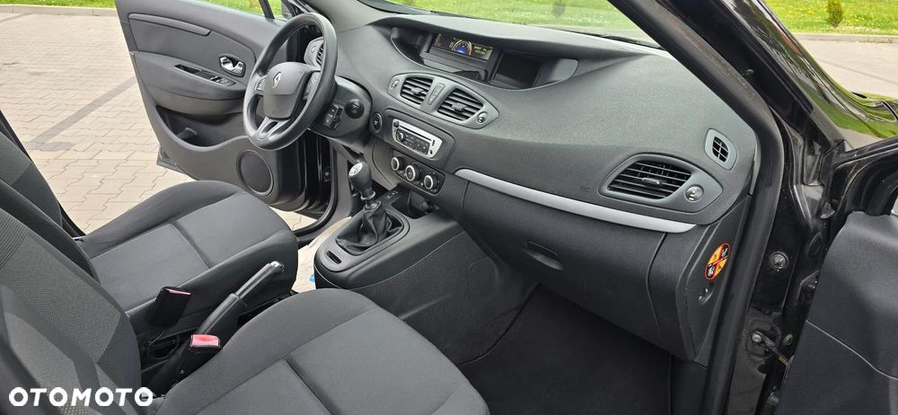 Renault Scenic 1.6 16V 110 TomTom Edition - 15