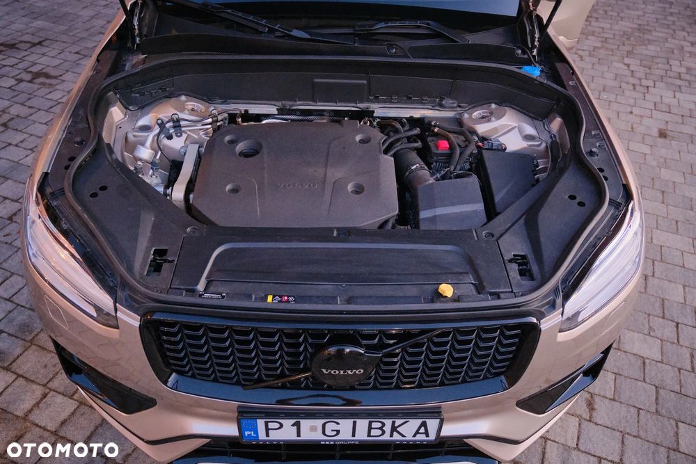 Volvo XC 90 B5 D AWD Ultimate Dark - 29