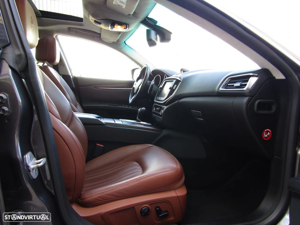 Maserati Ghibli Auto S Q4 - 28