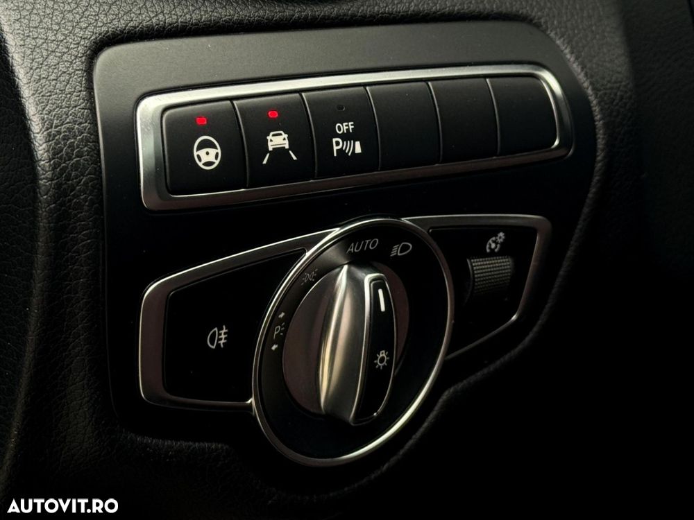 Mercedes-Benz GLC - 30