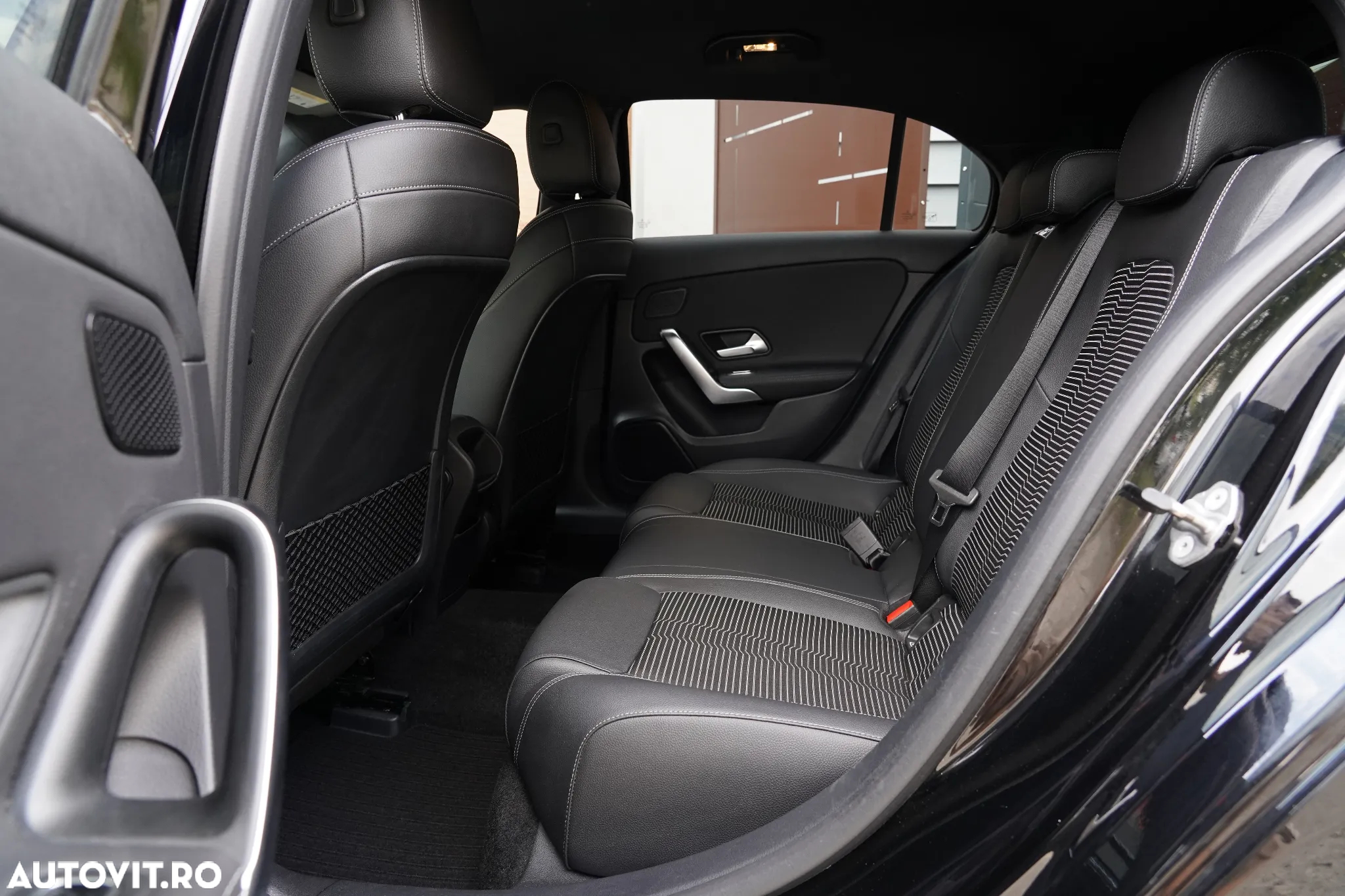 Mercedes-Benz CLA - 10