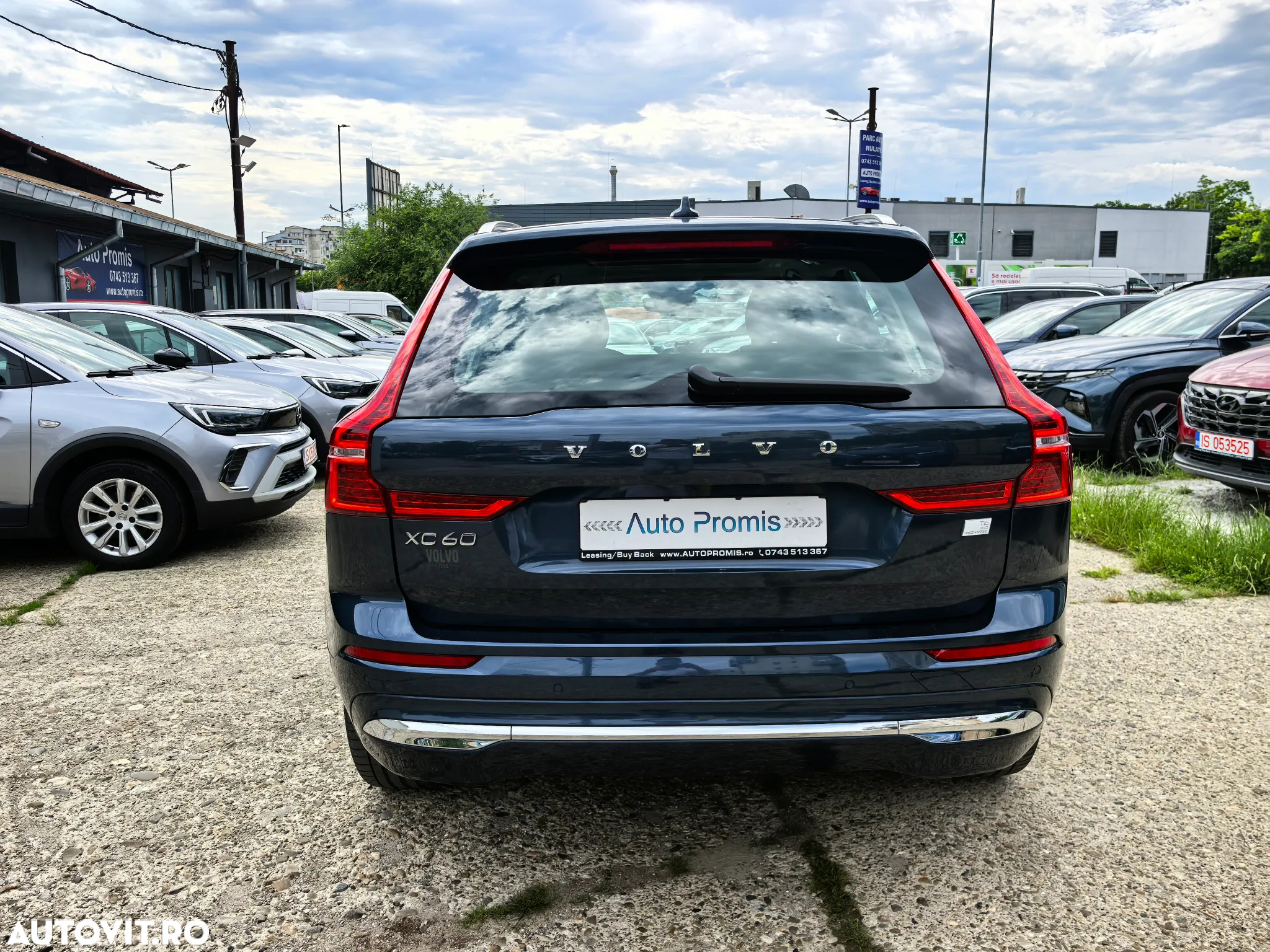 Volvo XC 60 T6 AWD Recharge Geartronic Inscription - 9