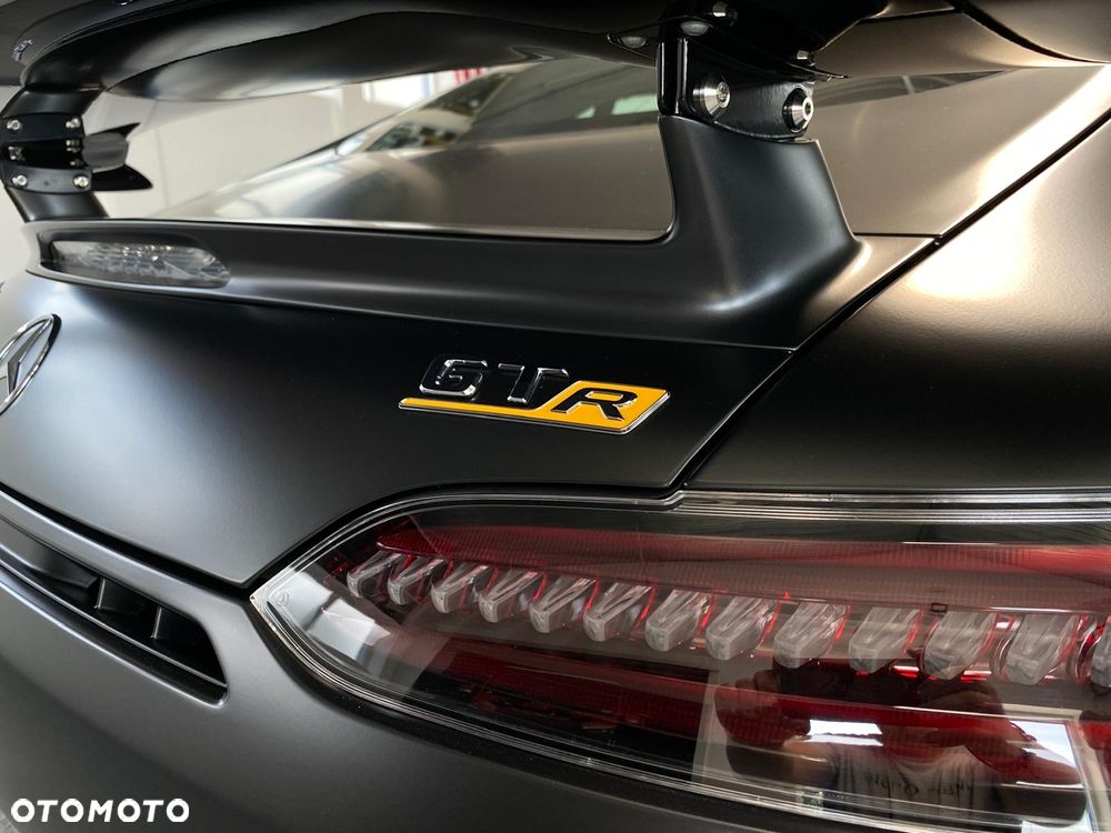 Mercedes-Benz AMG GT - 14
