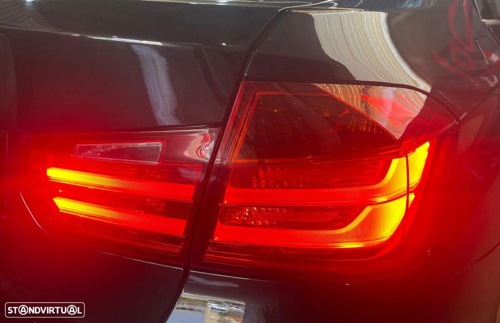 BMW 318 d Line Sport Auto - 28