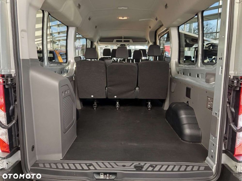 Ford Transit - 19