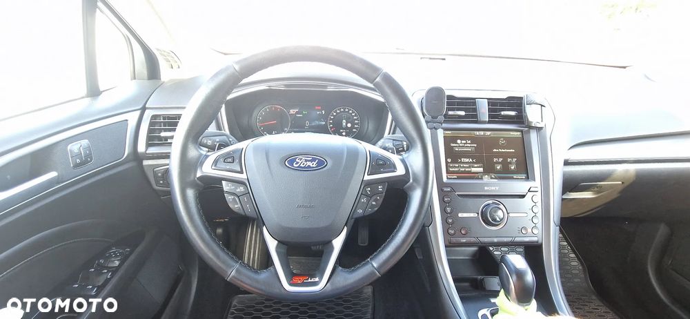 Ford Mondeo 2.0 TDCi ST-Line PowerShift - 23