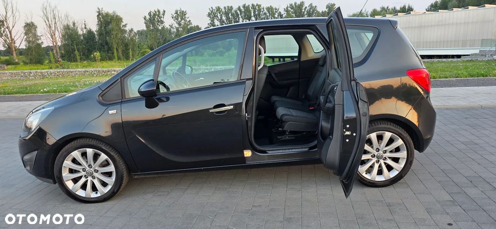 Opel Meriva - 11