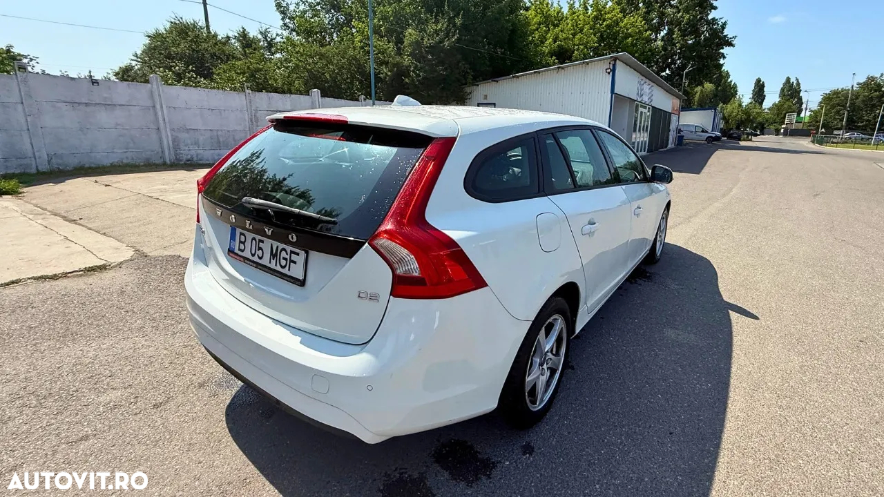 Volvo V60 D2 Basic - 7
