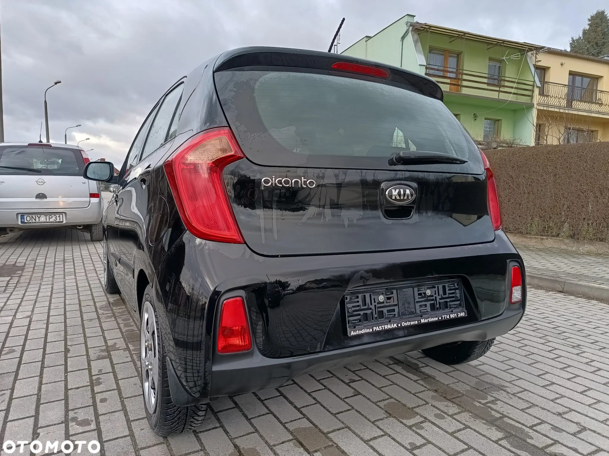 Kia Picanto - 8