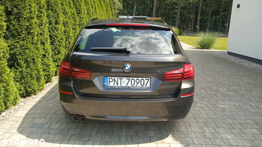 BMW Seria 5 520d xDrive - 3