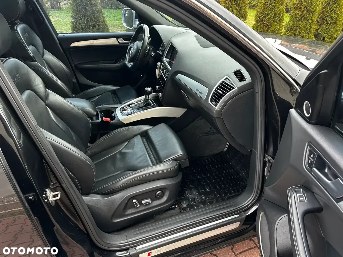 Audi SQ5 - 32
