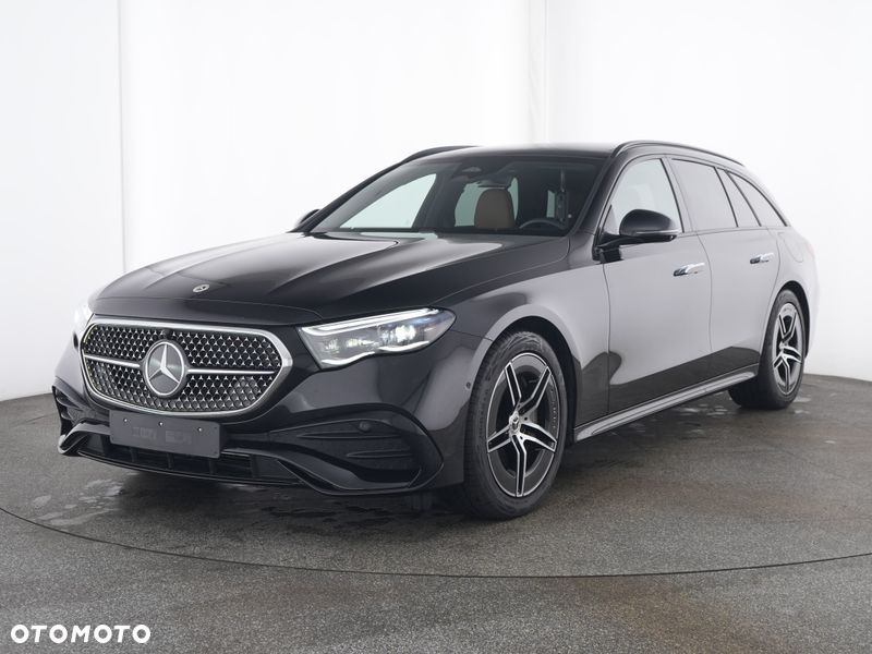 Mercedes-Benz Klasa E 300 de PHEV 4-Matic AMG 9G-Tronic - 3