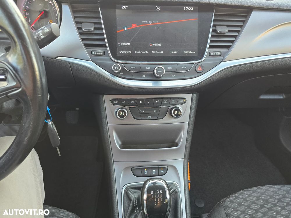 Opel Astra 1.6 D (CDTI) Selection - 11