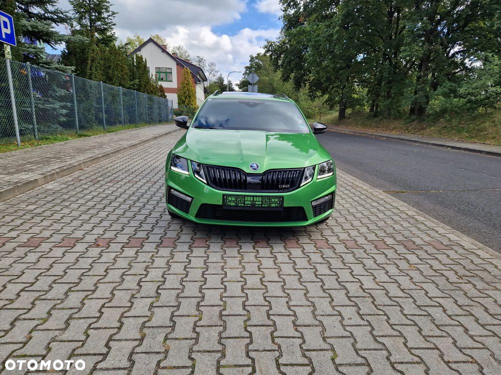 Skoda Octavia Combi 2.0 TDI 4x4 DSG RS60 - 13
