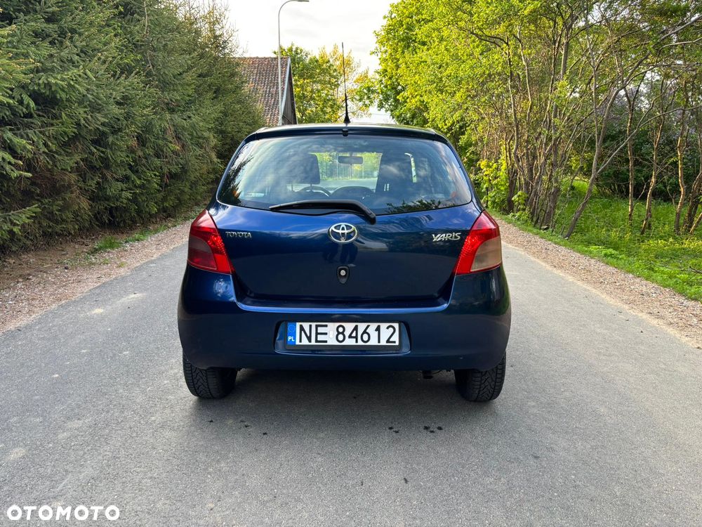 Toyota Yaris 1.3 Luna A/C - 4