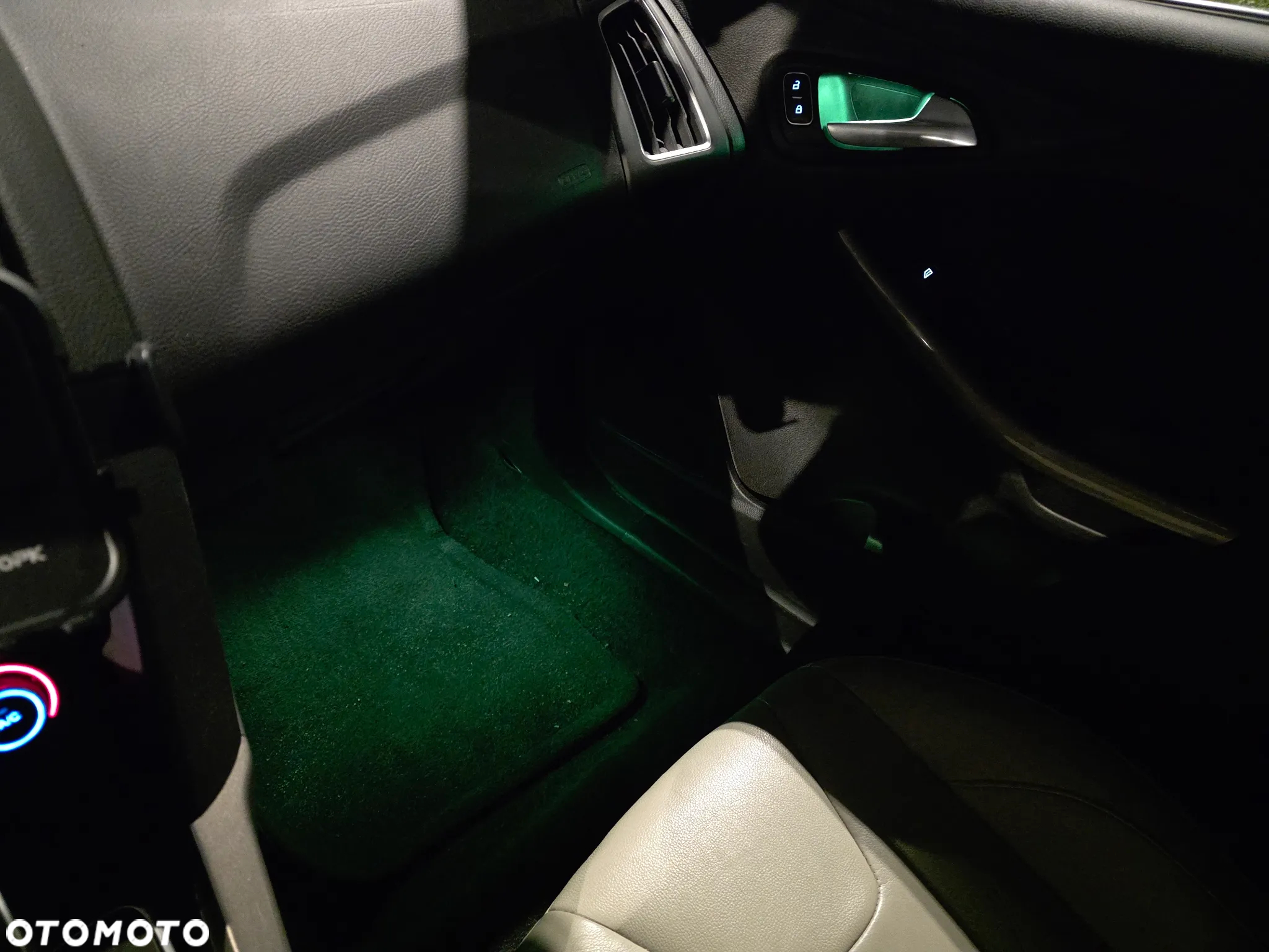 Ford Focus - 30