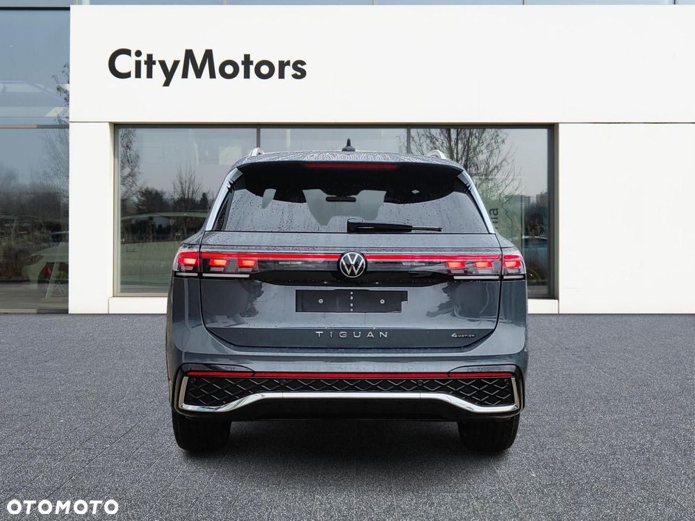 Volkswagen Tiguan - 4