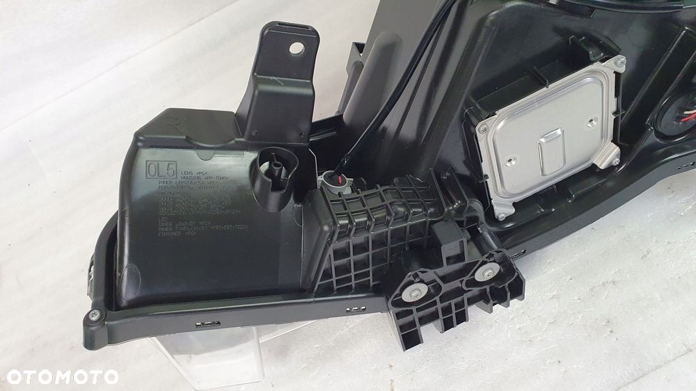 prawa lampa przód nissan leaf ii 2 ze1 full led 17 - 16