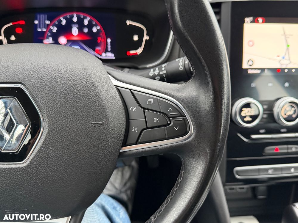 Renault Megane TCe 140 GPF EDC Equilibre - 23