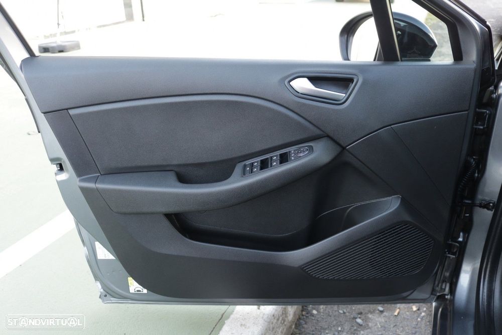 Renault Clio 1.0 TCe Evolution Bi-Fuel - 28
