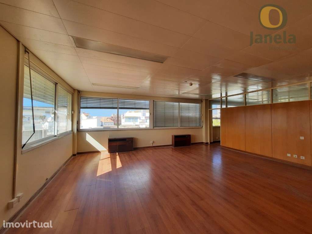 Notável Edifício para Investimento, com 4.365,60 m2, vistas Mar e C... - Grande imagem: 5/21